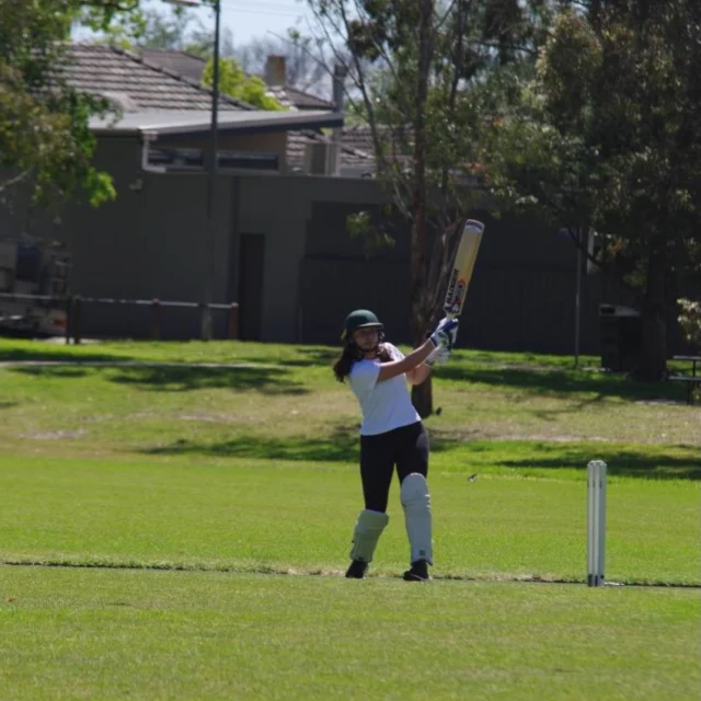 The Burwood-Glen Iris Women's Program got off to a smashing start this weekend, highlighted by an excellent 52* from Manisha Jeram on debut for the Women's Gold side!Exciting times ahead for the Women's Program! Visit our website to jump on board and get involved!